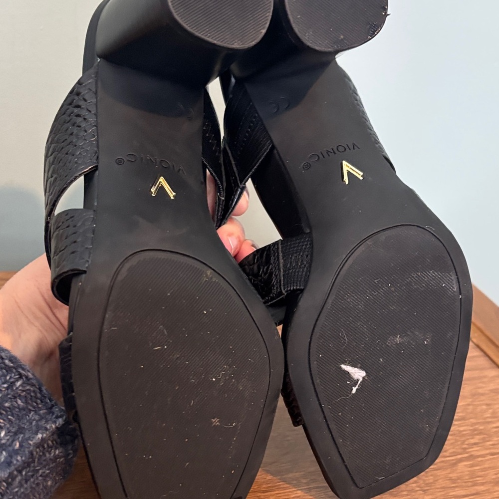 Vionic Black Croc-Patterned Mules - image 7